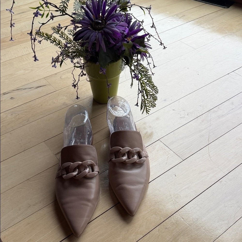 Linea Paolo Leather Pointed Toe Mules Taupe Nude Chain Link Slip On Flats